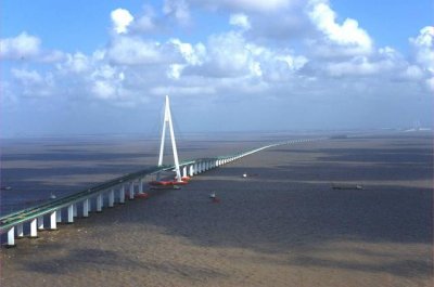 ​杭州湾跨海大桥造价多少亿（从江河走向海洋）