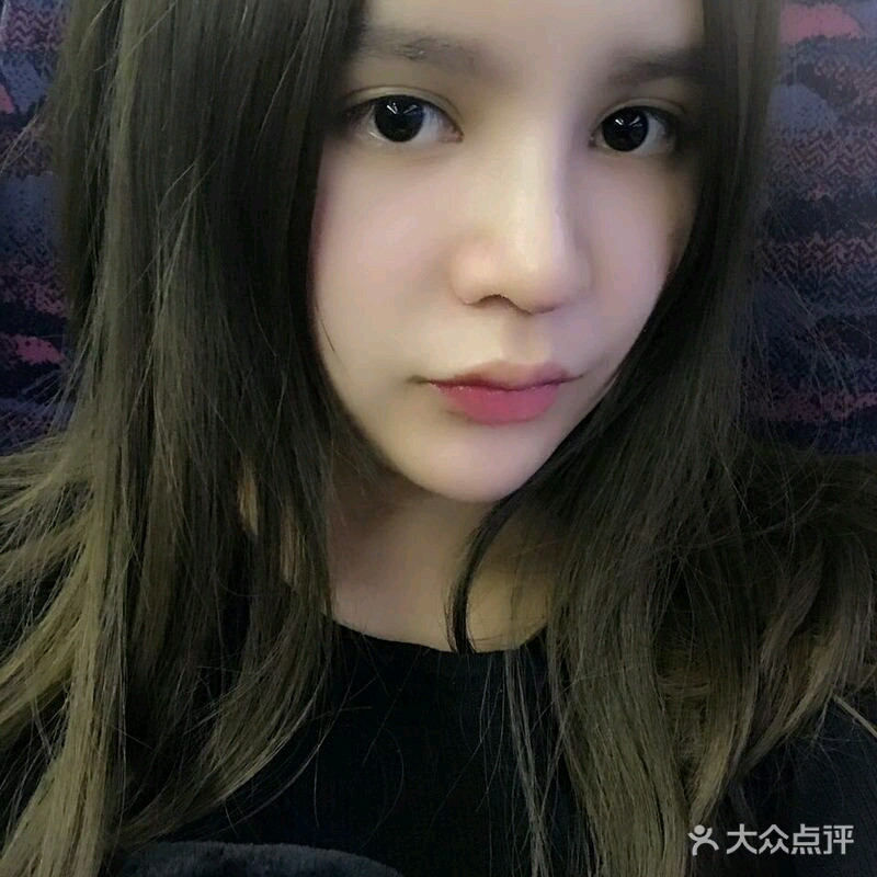 女生想开个小店投资小：我是女生，想开个小店，但很盲目