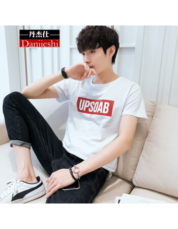 初中毕业的小男孩学啥技术：初中毕业男孩学什么技术最好？