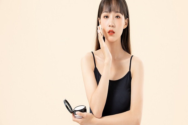 丸美雪绒花BB霜怎么样 丸美雪绒花系列适合什么年龄