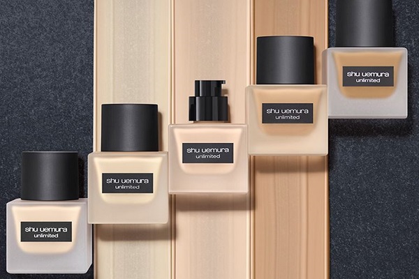 植村秀小方瓶羽纱持妆粉底液怎么样 植村秀小方瓶粉底液色号选择