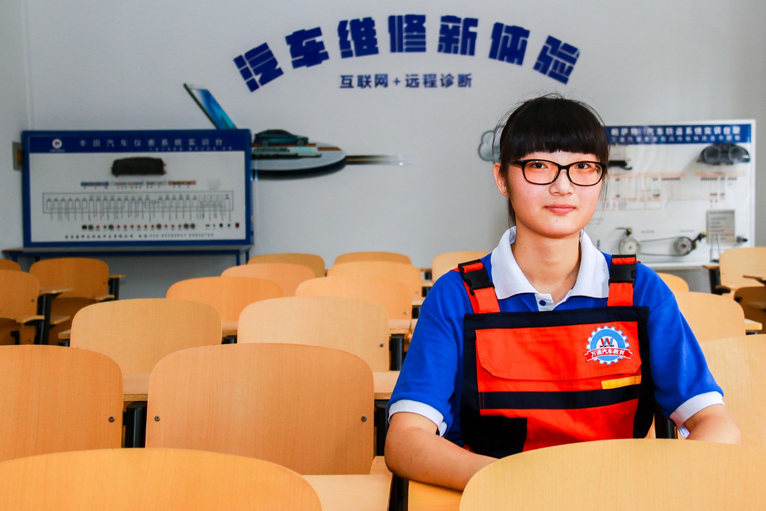 初中女生学什么技术吃香：初中女生学什么技术比较好？