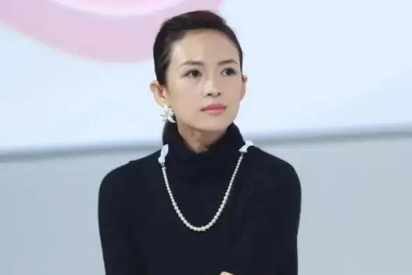 演员章子怡的个人资料简介（国际影后章子怡）