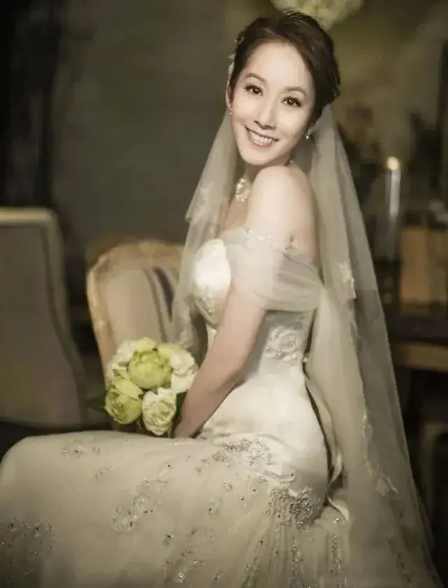 许慧欣的个人经历介绍（许慧欣的个人资料简介）