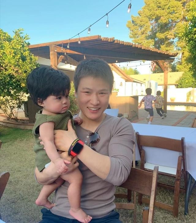 张伟丽个人简介（张伟丽曝光十年前近照）