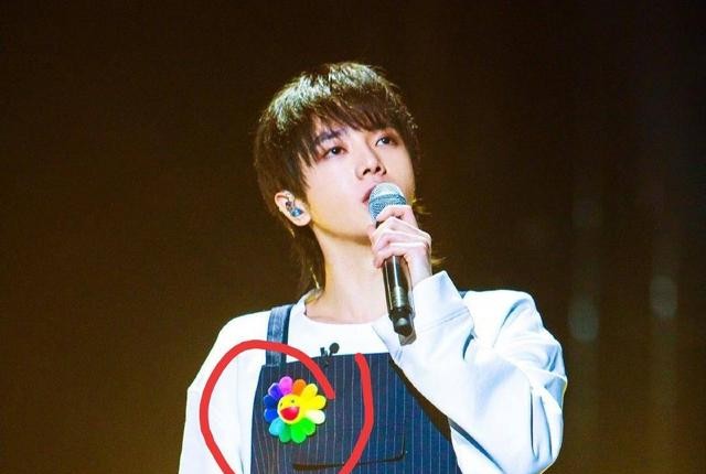 綦美合吐槽王一博黏人（綦美合和王一博传绯闻）