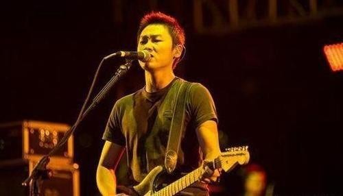 李亚鹏王菲怎么在一起的（回看王菲和李亚鹏的婚姻）