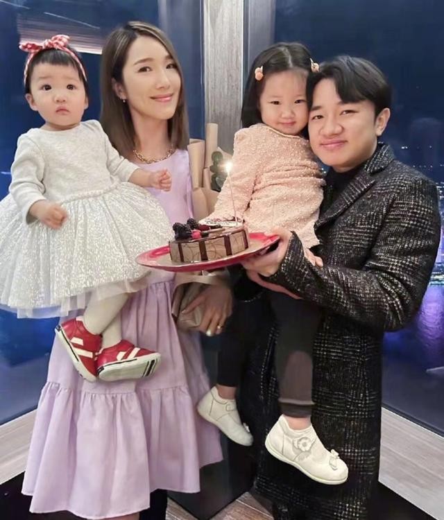 王祖蓝爸爸是谁(王祖蓝节目中忆亡父不禁落泪)