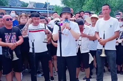 ​赵本山徒弟名单（赵本山弟子接葬礼活）