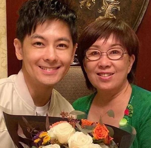 林志颖陈若仪婚纱照(陈若仪尝试唤醒林志颖)