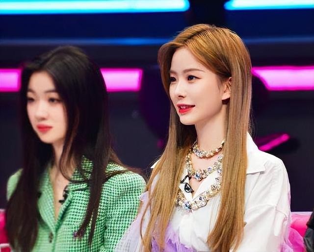 陈情令陈卓璇介绍(陈卓璇一句话让鹿晗宋茜沉默)