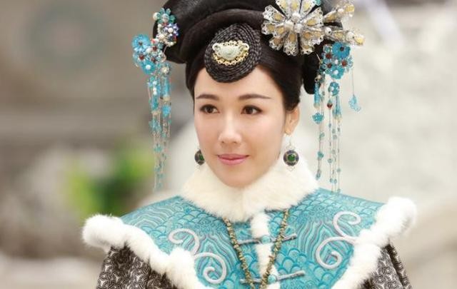 李诗韵老公(39岁港姐李诗韵宣布订婚)