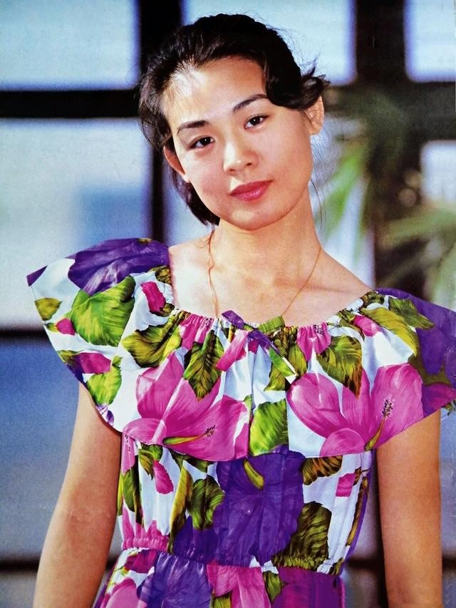 丛珊历任老公朱时茂(59岁丛珊与朱时茂四次搭档三演夫妻)