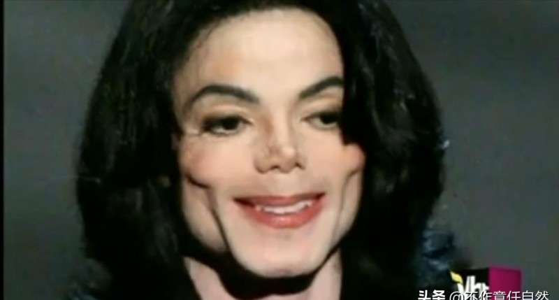 迈克杰克逊整容前(迈克杰克逊面容变化史)