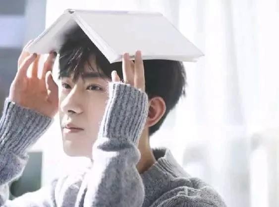 小爸爸中的夏天是谁（继易烊千玺后又一童星长开了）