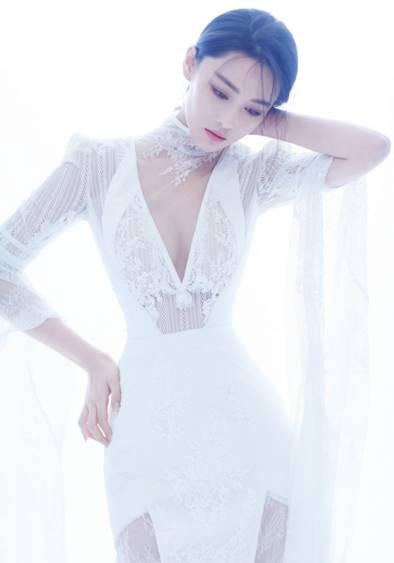 张馨予生活照之女神系列（性感女神张馨予生活照）