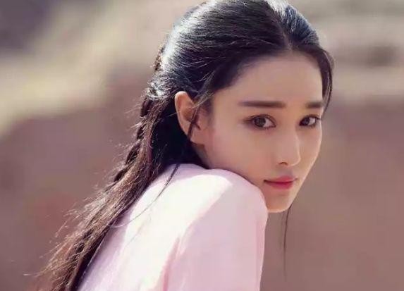 张馨予生活照之女神系列（性感女神张馨予生活照）