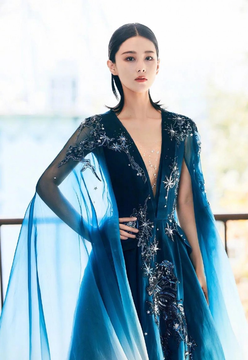 张馨予生活照之女神系列（性感女神张馨予生活照）