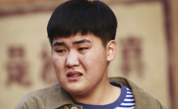 阎学晶老公是谁（闫学晶与大10岁丈夫已离婚）