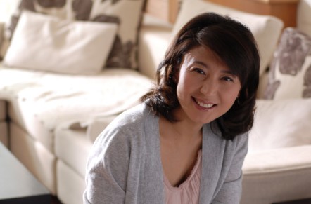 阎学晶老公是谁（闫学晶与大10岁丈夫已离婚）