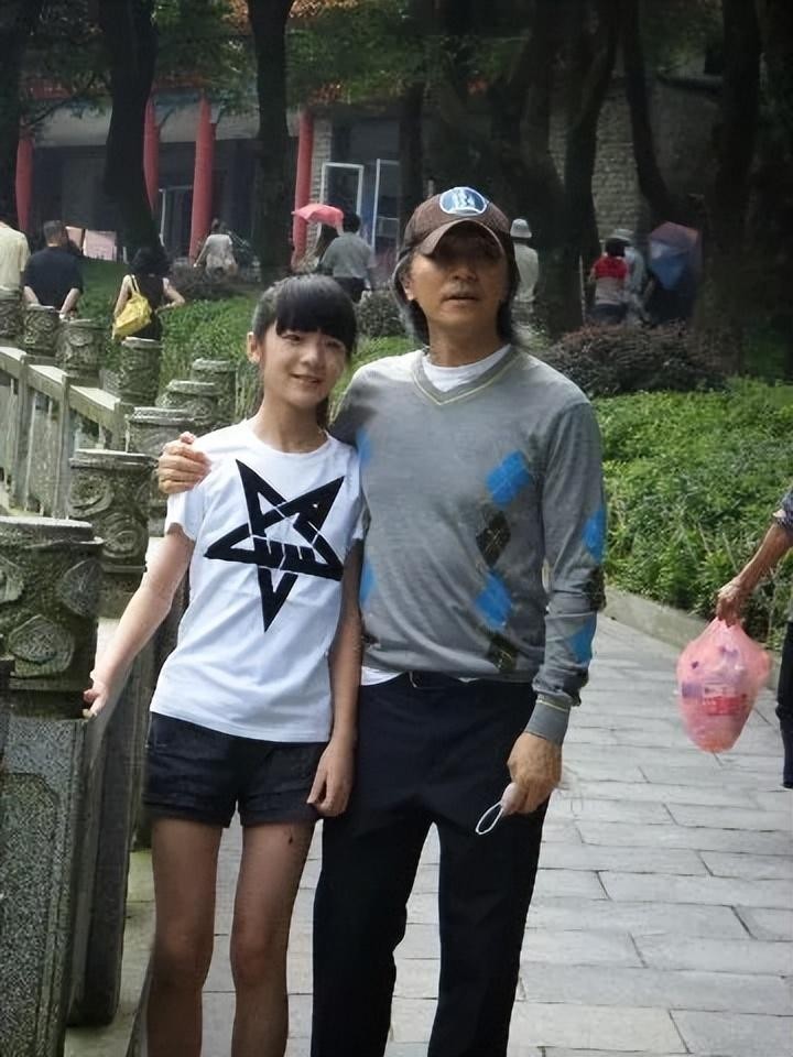 徐娇是谁的女儿(周星驰的干女儿徐娇简介)