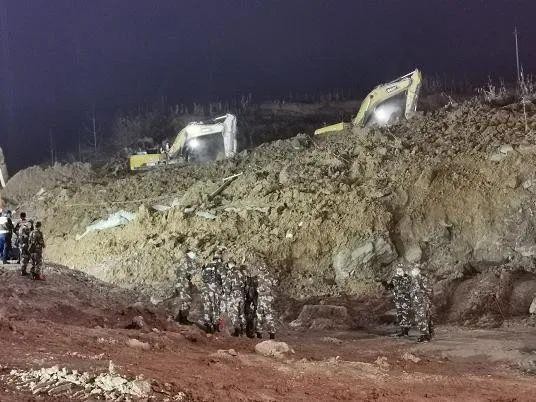 六盘水山体滑坡事件（山体垮塌3人被埋）