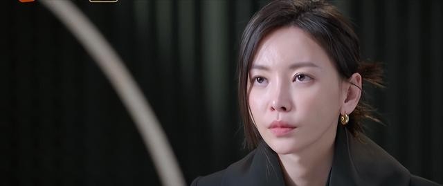 皇族拽姐于文文出道即巅峰(于文文手握代表作为何泯然众人)