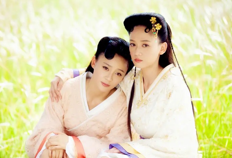 看似貌若天仙一穿古装就翻车(这些女演员到底该怪谁)