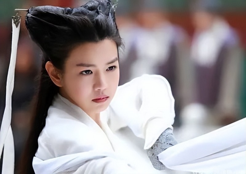 看似貌若天仙一穿古装就翻车(这些女演员到底该怪谁)