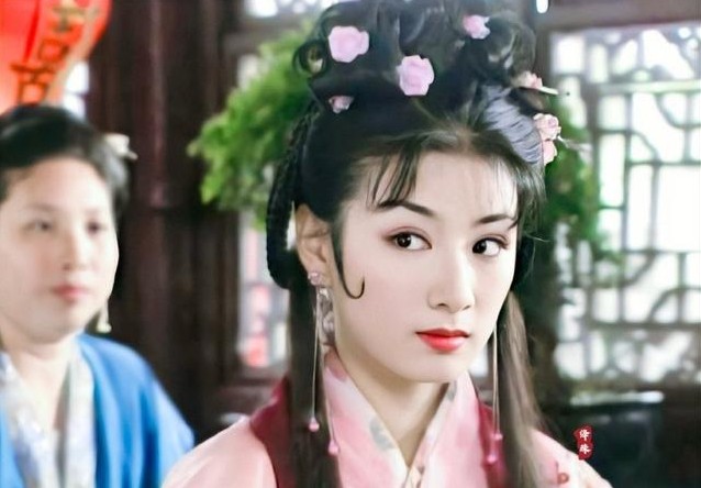 看似貌若天仙一穿古装就翻车(这些女演员到底该怪谁)