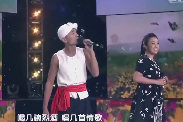 阿宝的妻子是谁 和张冬玲是结了婚的夫妻吗