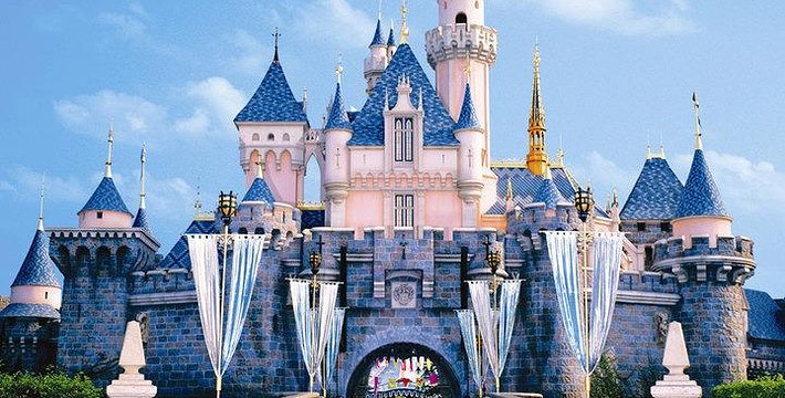 迪士尼城堡背景图,迪士尼城堡背景图夜晚