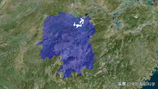 中国十大湖泊面积排名榜（我国面积最大的湖泊是什么）-图10