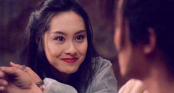 周星驰爱的是朱茵还是罗慧娟 他一生最爱的女人是朱茵