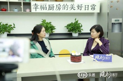 ​豆果美食朱虹个人资料（五期｜黄小厨朱虹：美食是连接人与地产最好的纽带）