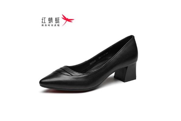 女士皮鞋品牌前十大排名(盘点职场女性通勤常穿皮鞋品牌)