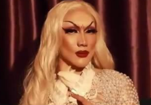 韩美娟的资料背景真名叫什么 走不寻常的路子成功爆红