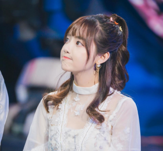 ​兔子牙的真名叫什么        一些网友称自己是兔子牙的男朋友