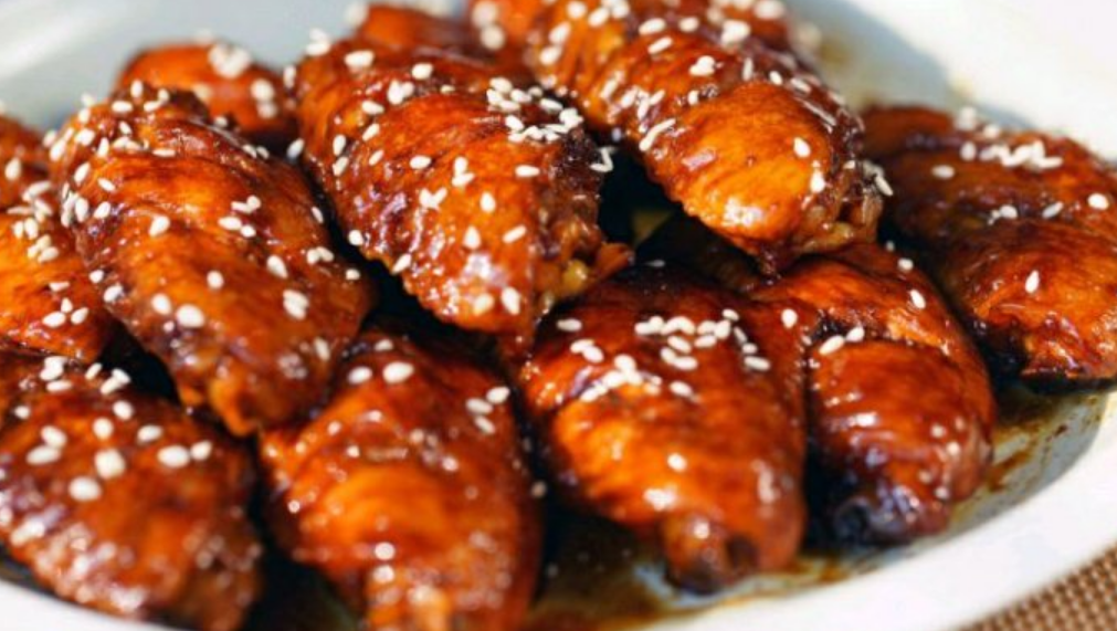 香甜可乐鸡翅做法(简单美味可口的可乐鸡翅做法)