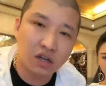 ​快手二驴为什么封号 每天直播负能量满满还骂粉丝