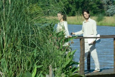 ​男人爱小三但是还会碰老婆吗（男人爱上情人后还会和妻子亲近吗）