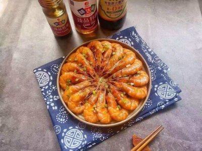 ​家常爆炒虾怎么做（简单美味的爆炒大虾家常做法）
