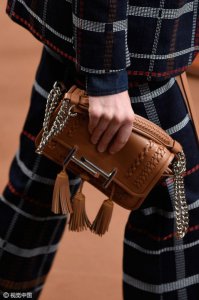 ​两个t是什么牌子的包（一文了解两个T的品牌包包）