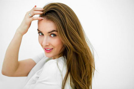 干发喷雾会导致脱发吗(一文了解干发喷雾的优缺点)