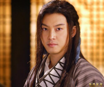 ​如何看待沙溢点赞美女照片 好男人翻车获网友理解：手滑了