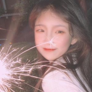 ​惹女朋友生气了怎么哄文案，惹对象生气只会说对不起