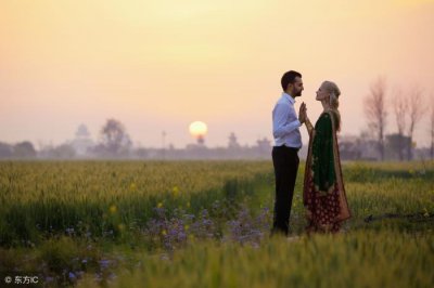 ​写给女朋友的情书，这些情书选一句写给你的女朋友