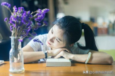 ​惹女朋友生气了怎么挽回（想挽回女朋友怎么办）