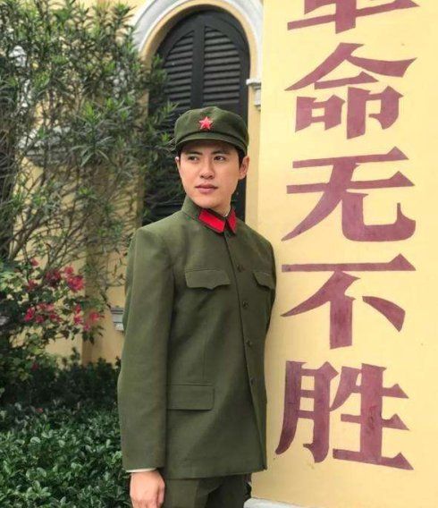 芳华演员表女一号（一部芳华捧红了多位新生代花旦）