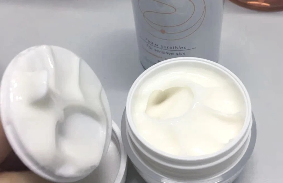 相宜本草适合什么年龄（最适合20岁女生的4套护肤品）